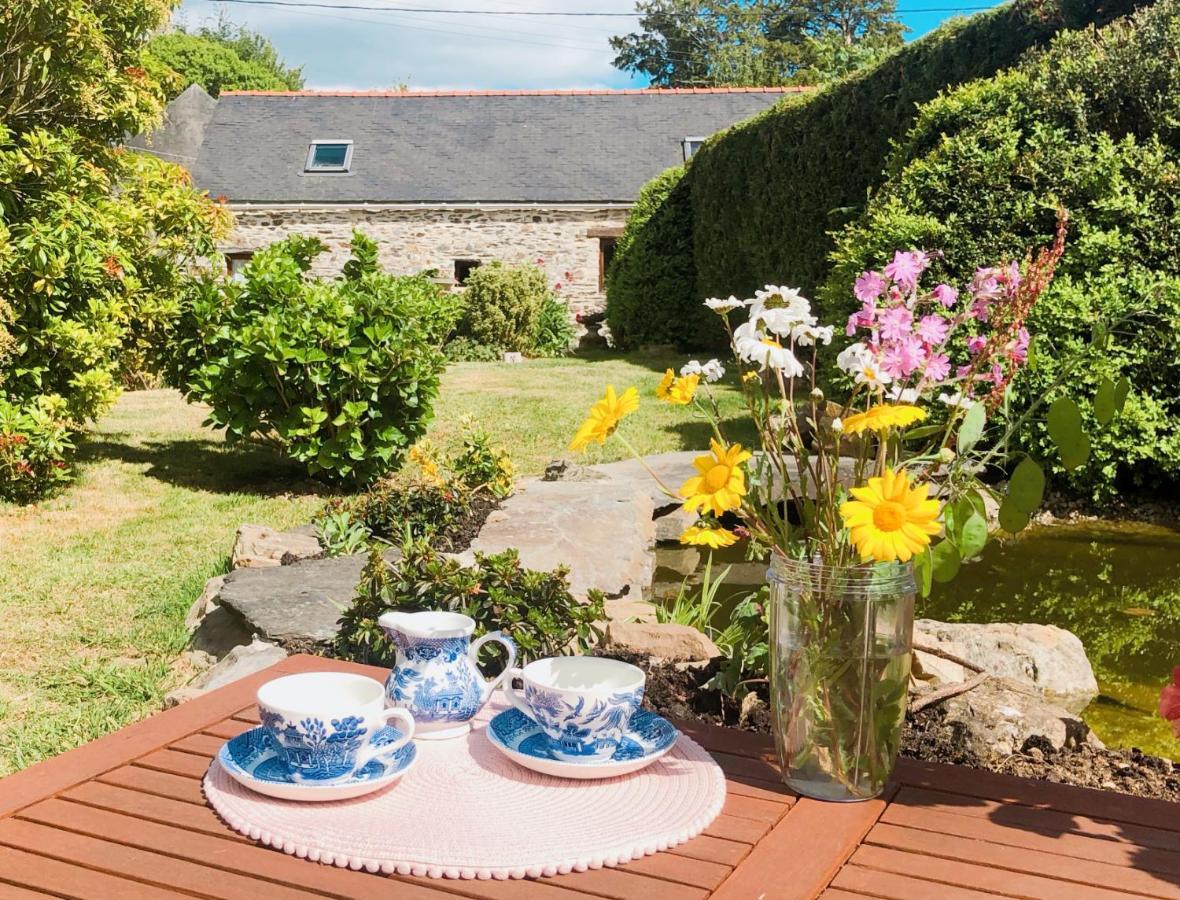 The Lotus. Romantic, Rural Hideaway Near Huelgoat Loqueffret Exterior foto
